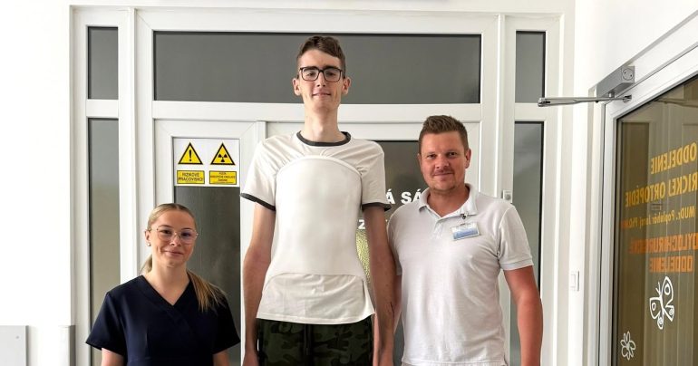 Martin, ktorý podstúpil operáciu chrbtice