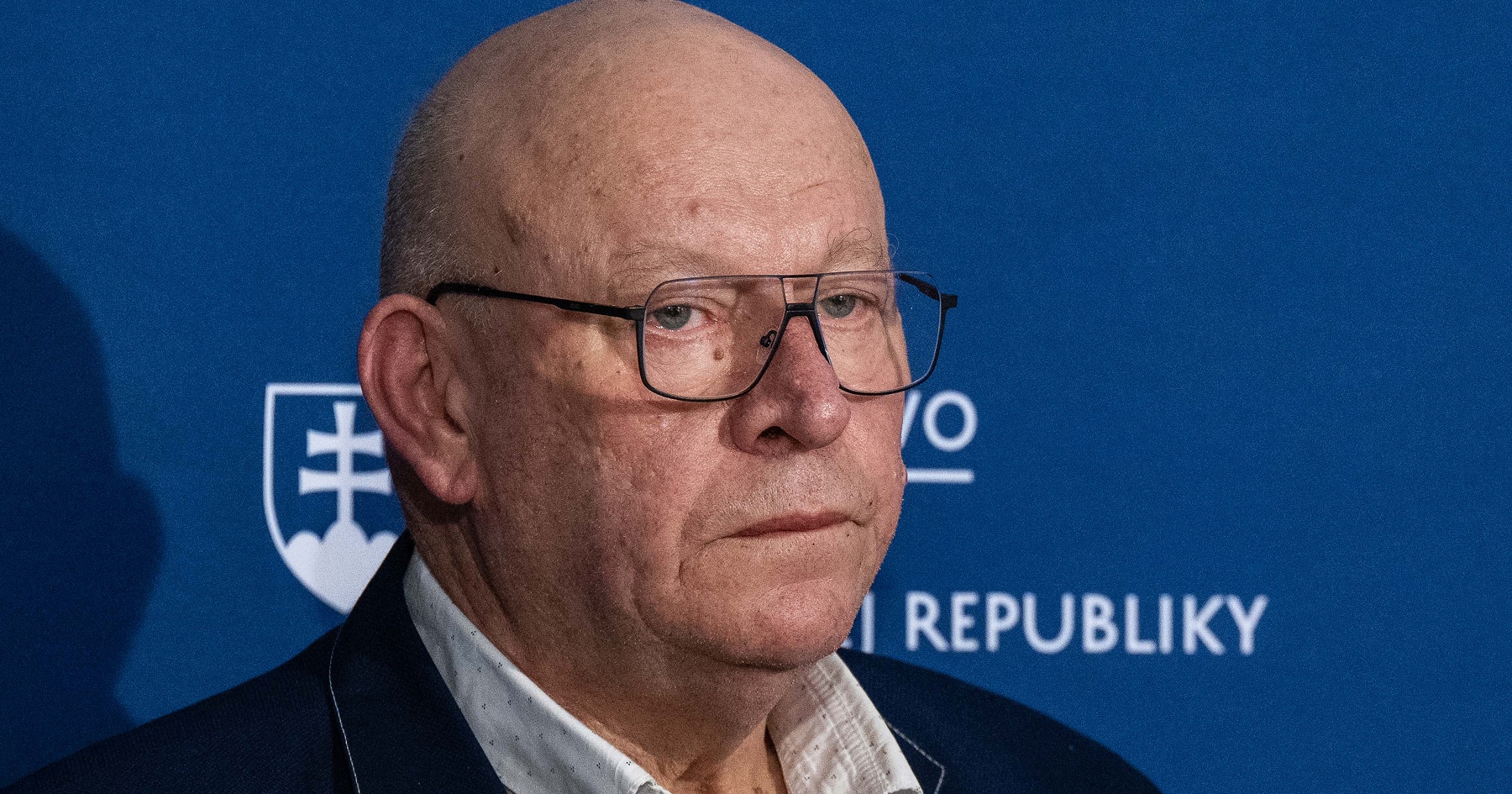 Predseda dozornej rady Fondu na podporu umenia (FPU) Matúš Oľha počas tlačovej konferencie