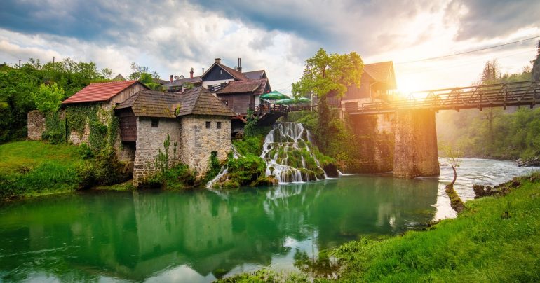 Pohľad na Rastoke, najkrajšiu obec v Chorvátsku