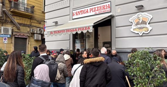 Najlepšia pizzéria na svete v Neapole