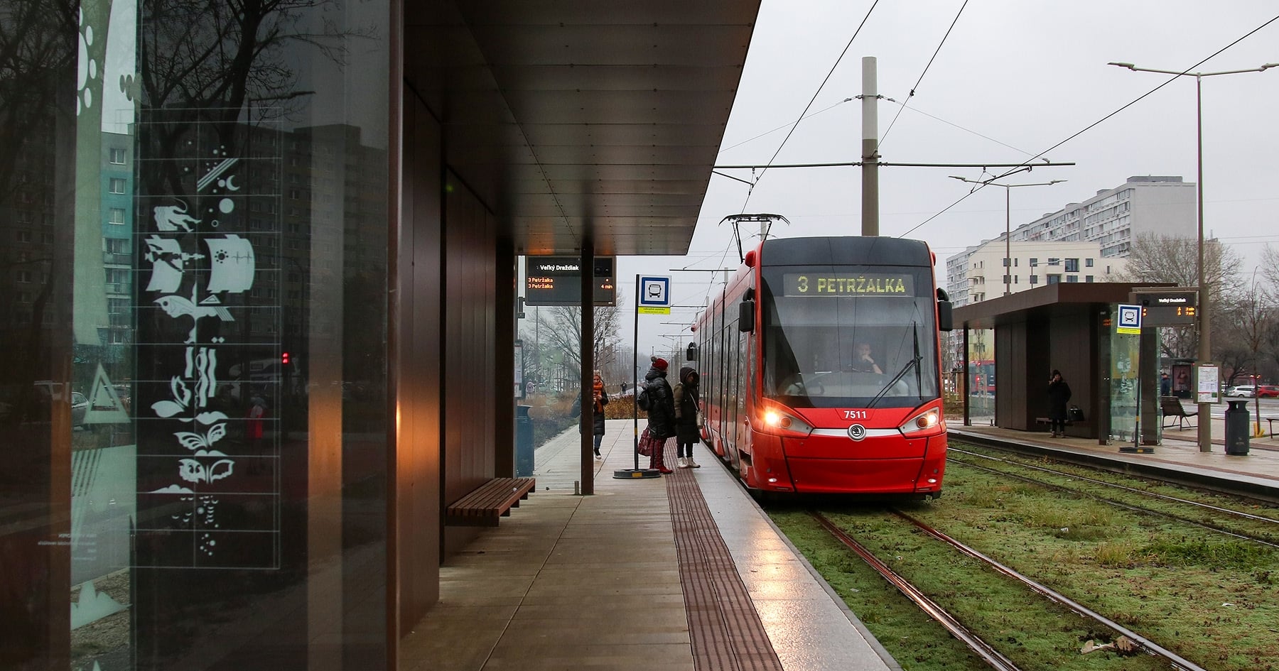 Električka v Petržalke