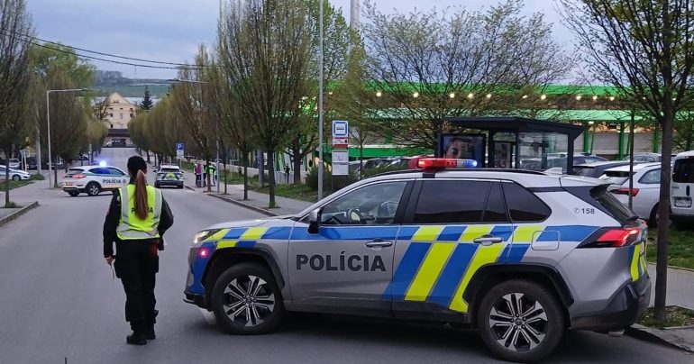 Policajné auto