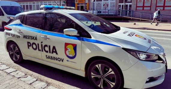 Auto mestskej polície v Sabinove