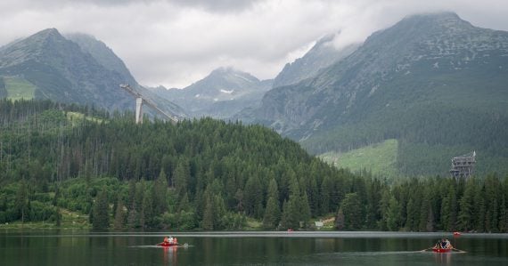 Štrbské pleso vo Vysokých Tatrách