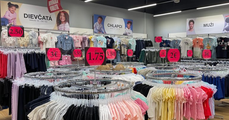 Predajňa Woolworth v Nitre