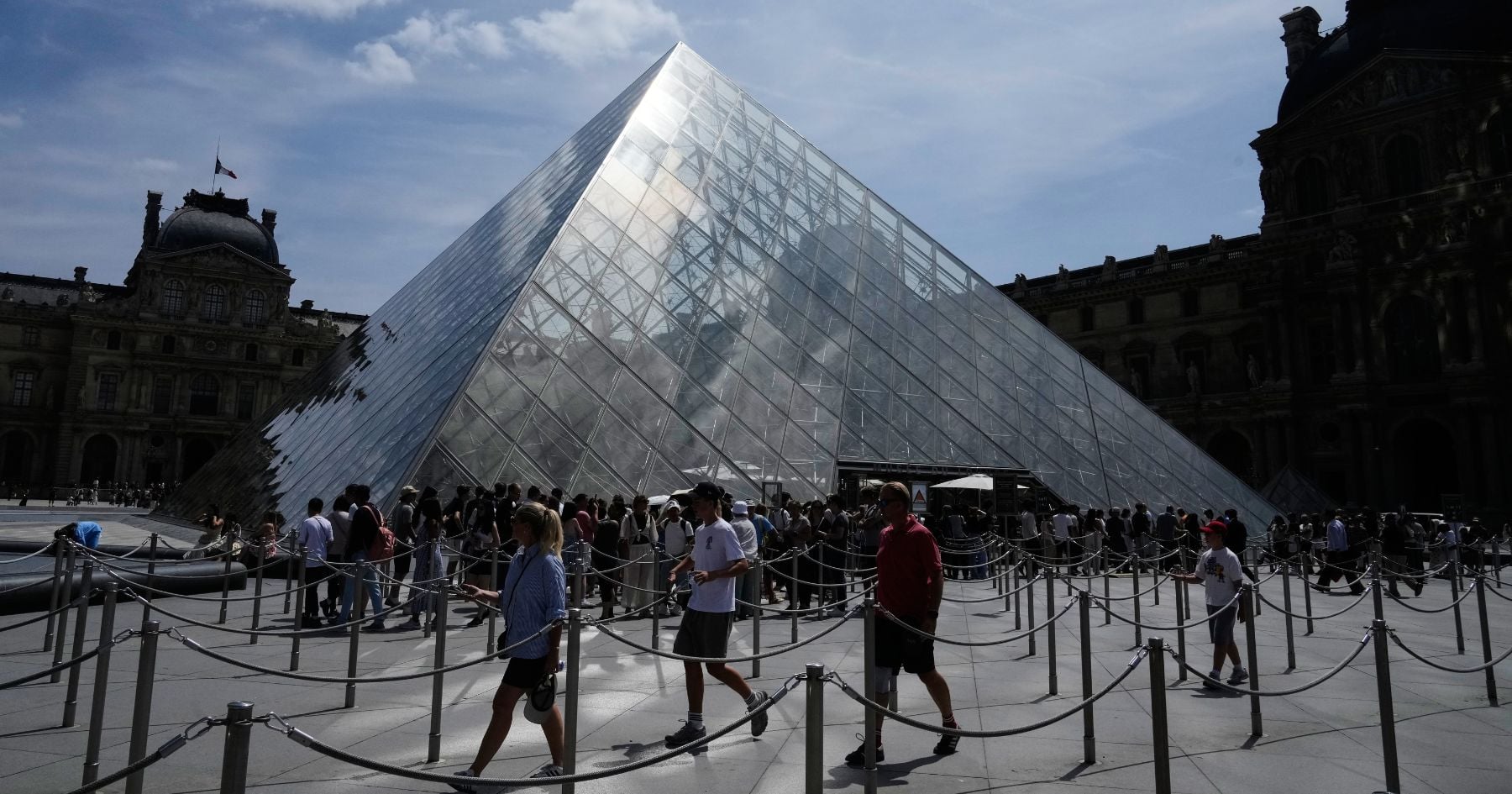 Louvre