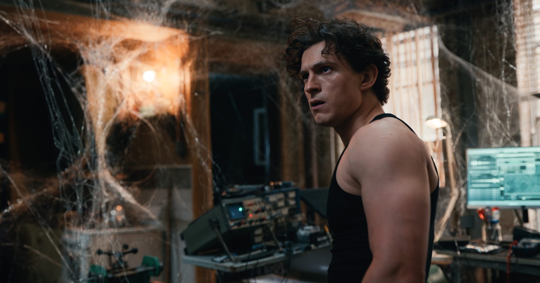 Tom Holland ako Peter Parker