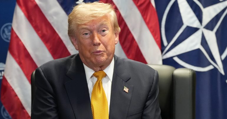 Na zábere Donald Trump v Ankare
