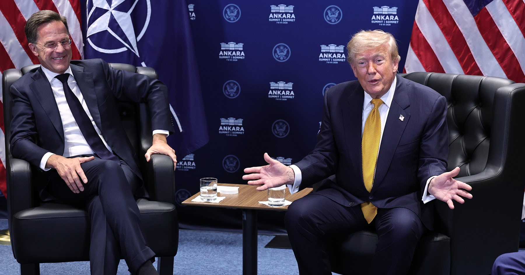 Na zábere Donald Trump a Mark Rutte v Ankare