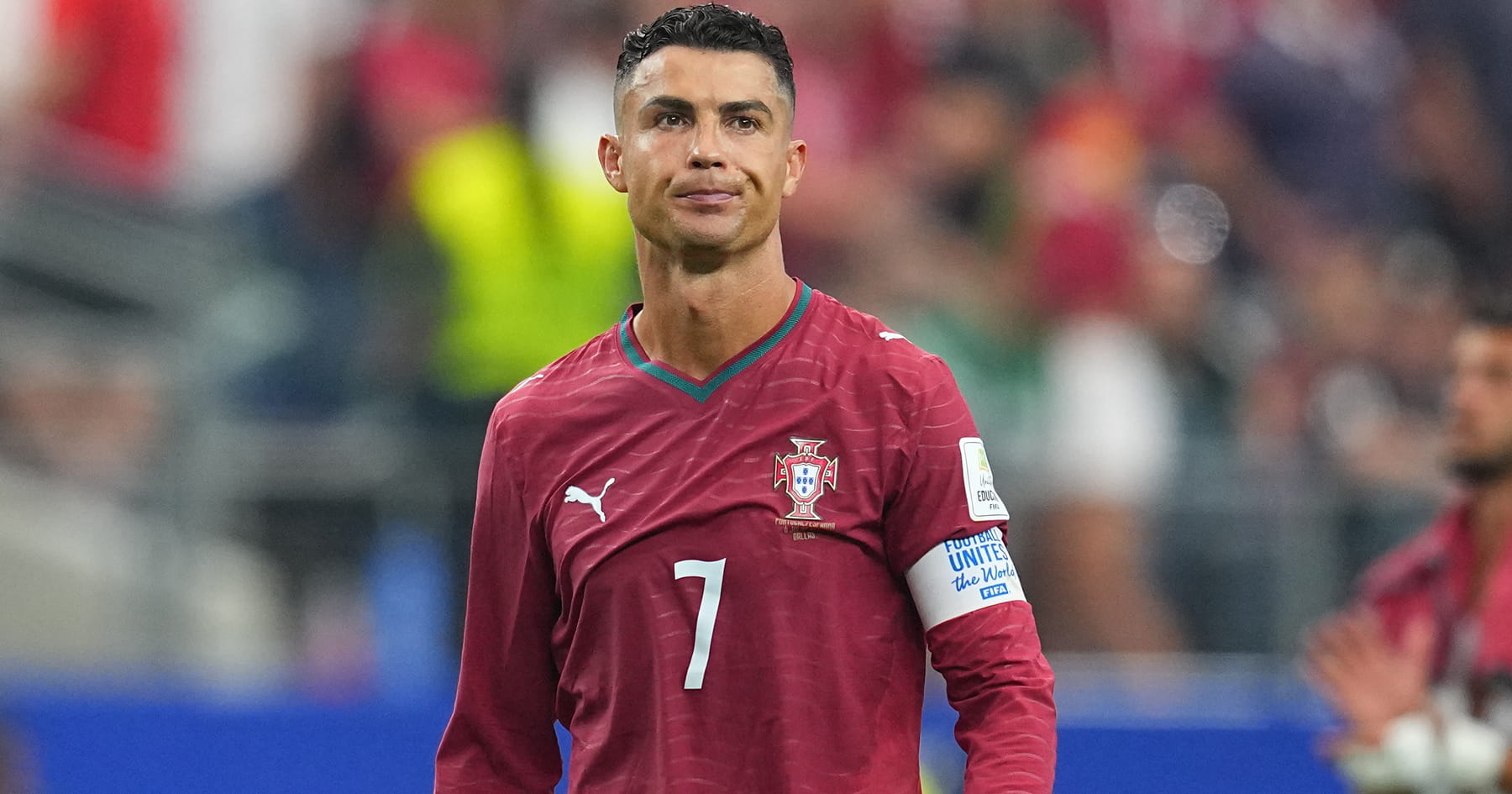 Pohľad na Cristiana Ronalda v drese Portugalska