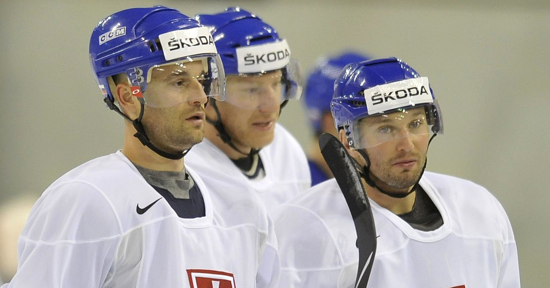 Demitra, Hossa a Višňovský