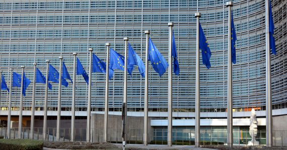 Vlajky Európskej Únie v Bruseli