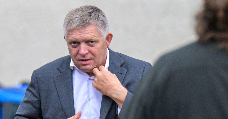 Premiér Robert Fico