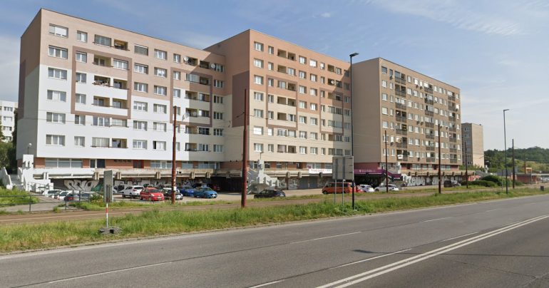 Karpatské námestie 7770/10A v Bratislave, kde sídlia tisícky firiem