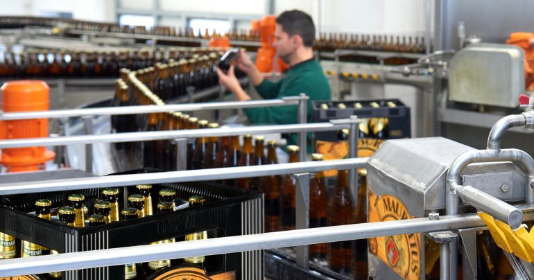 Výroba piva Mauritius Brauerei