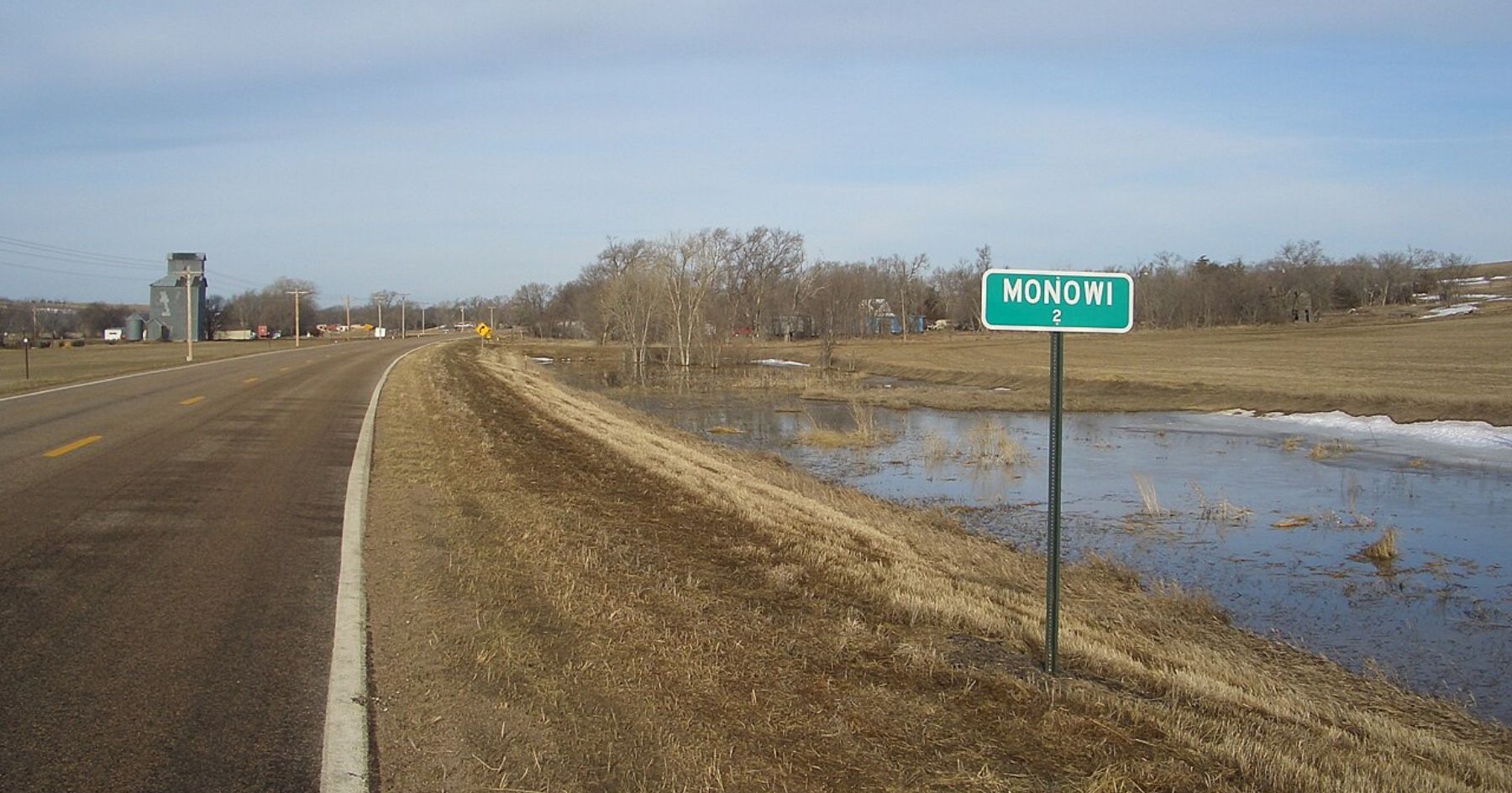 Mestečko Monowi