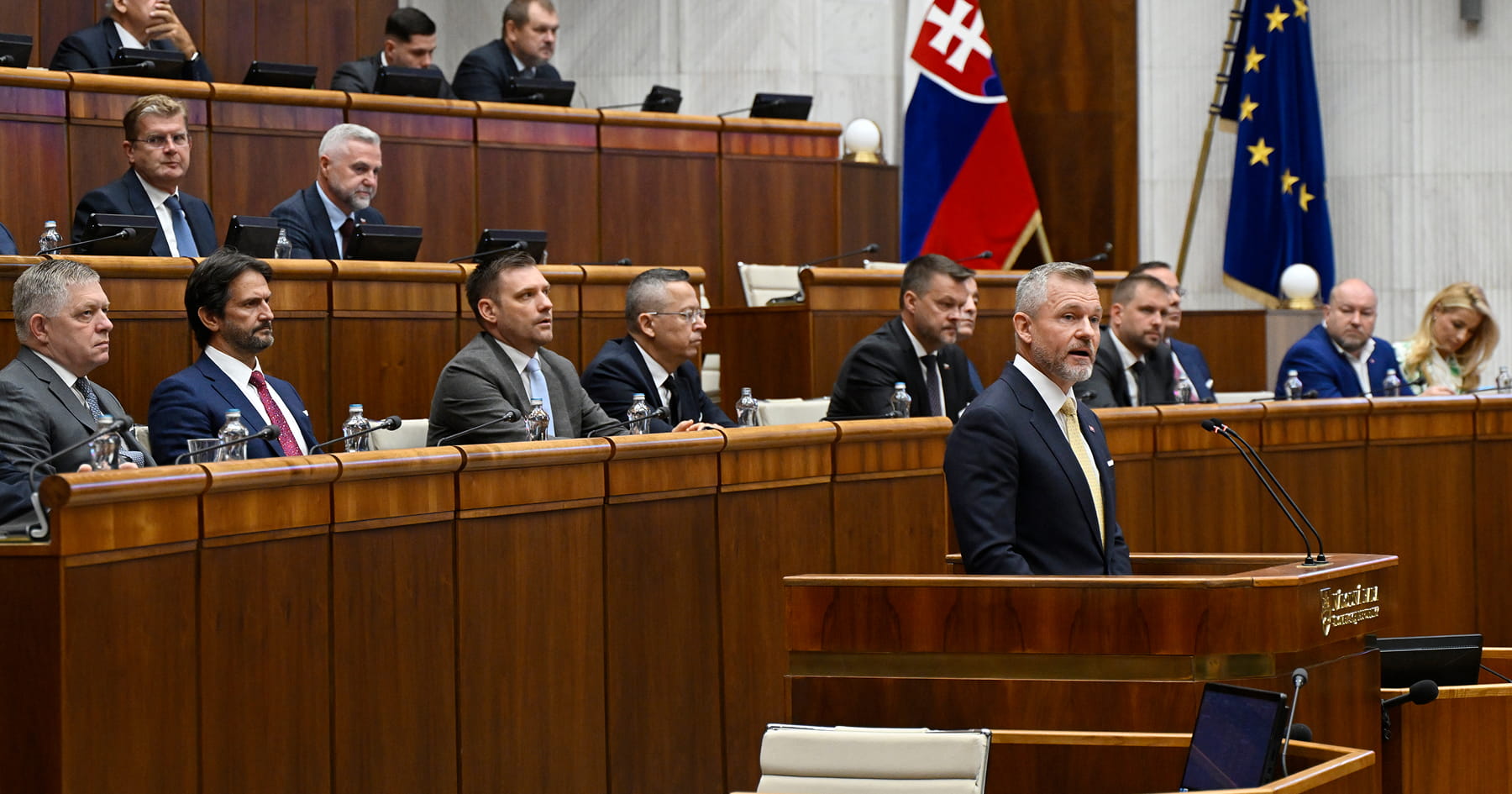 Peter Pellegrini parlamente pri čítaní správy o stave republiky