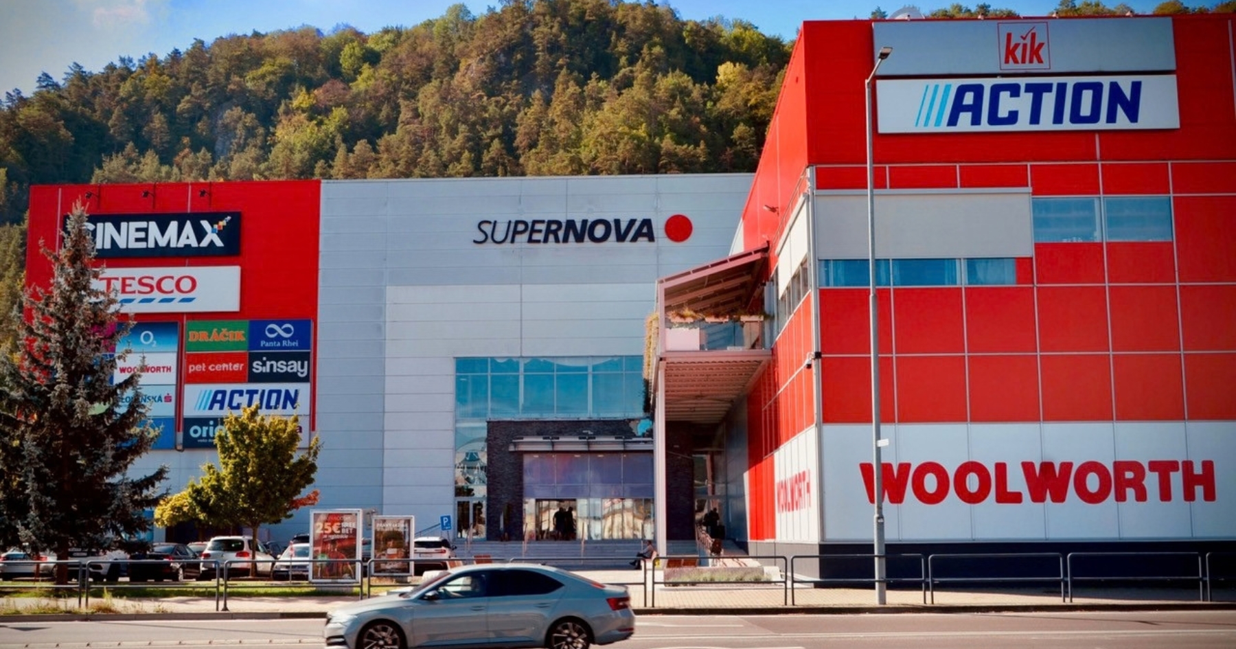 Nákupné centrum Supernova