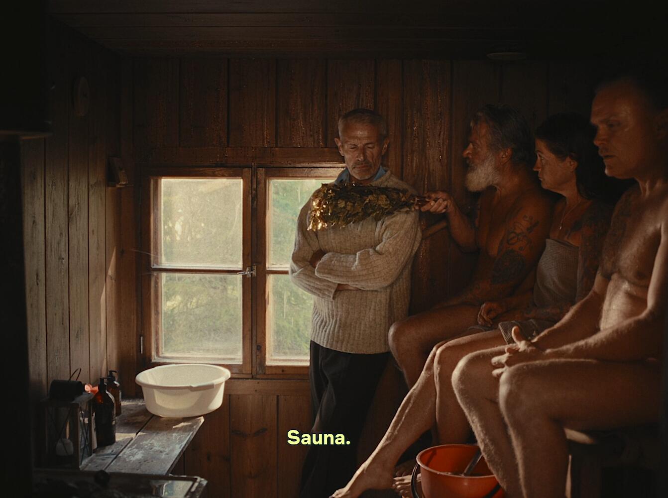 Lambert Wilson v saune