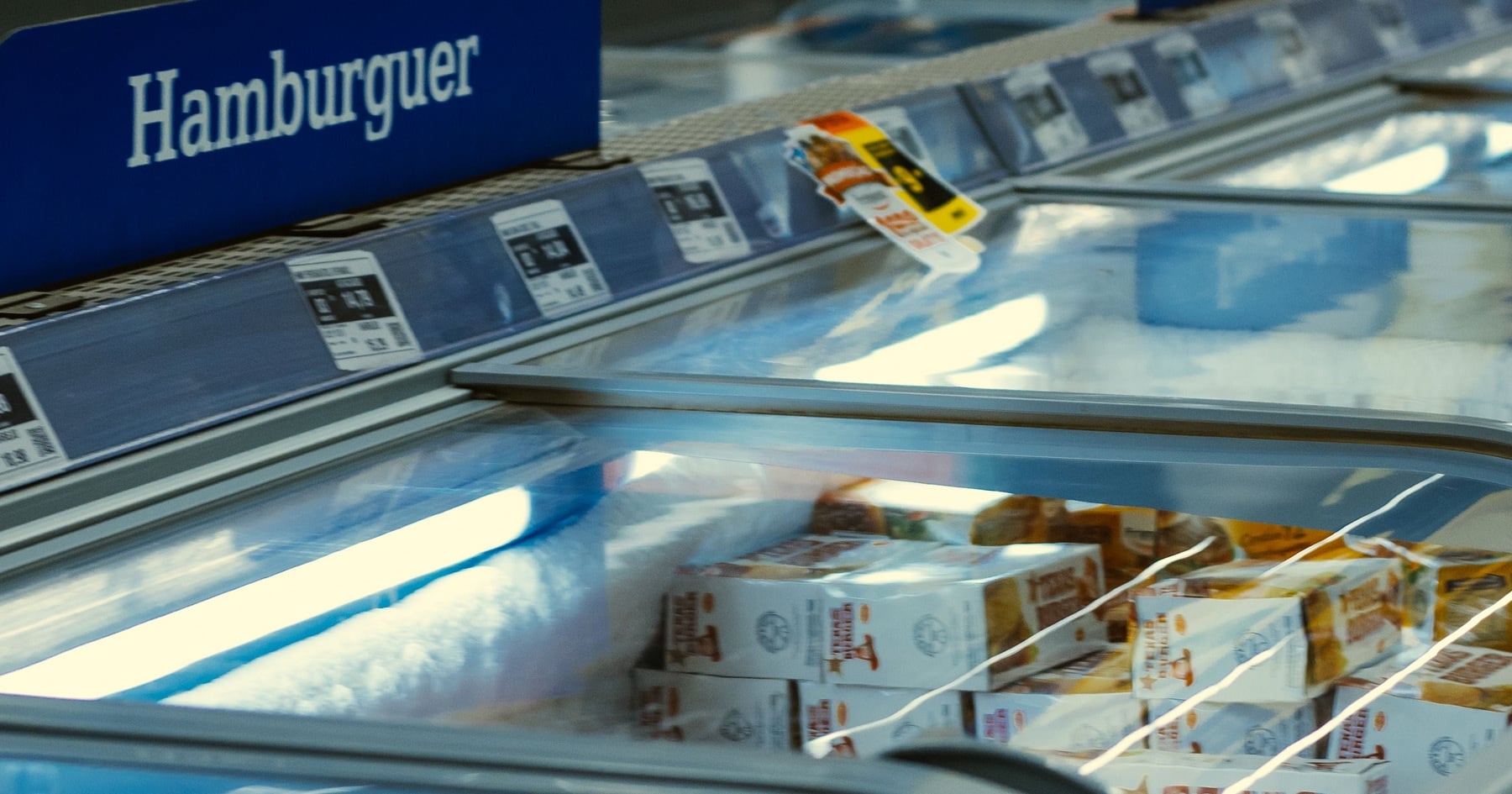 Ilustračná foto mrazničky v supermarkete
