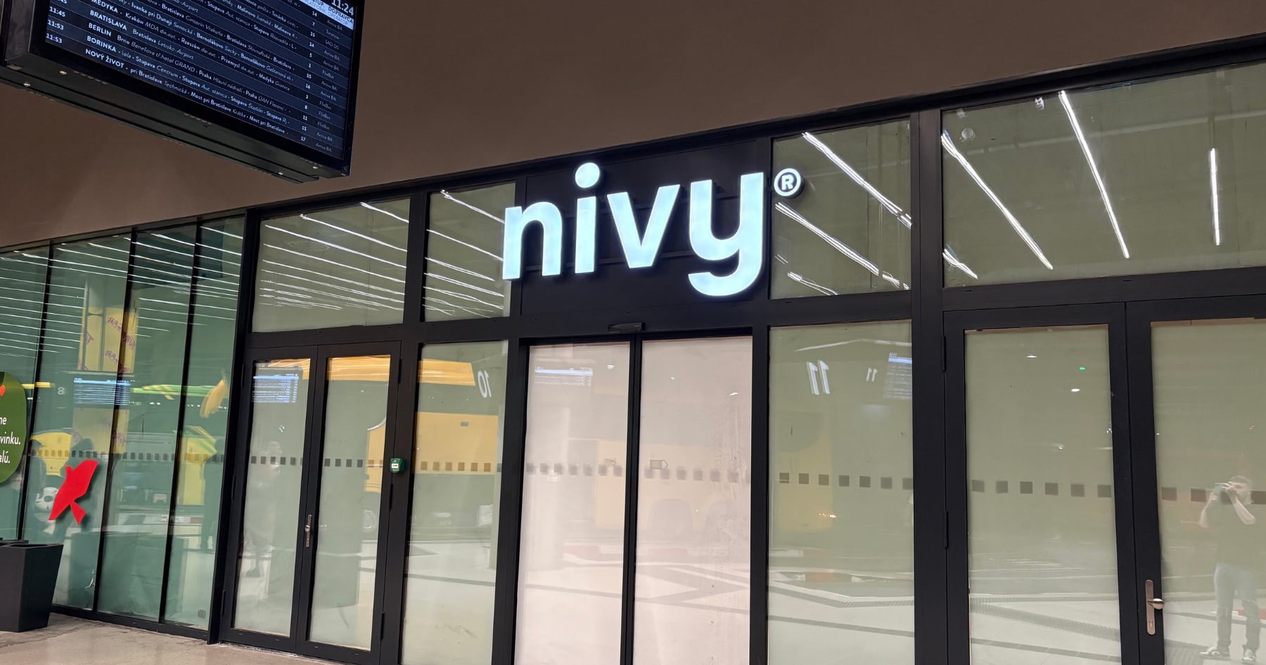 Autobusová stanica Nivy