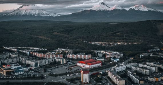 Rusko zasiahlo veľmi silné zemetrasenie: Otrasy s magnitúdou 6,9 cítili aj vo vzdialenosti 150 kilometrov