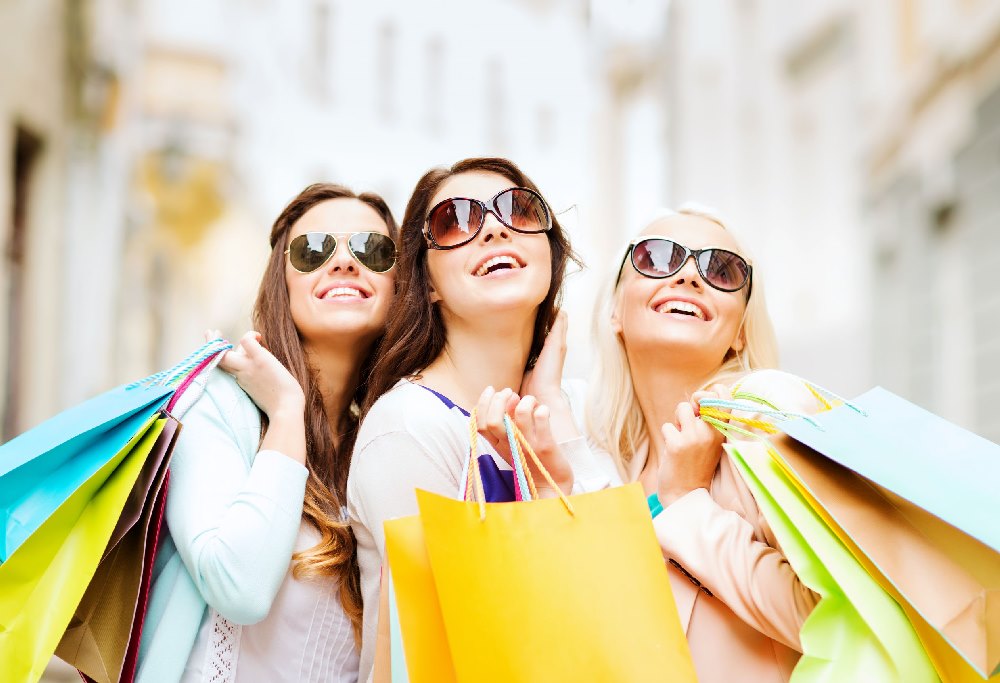 http://urbanmatter.com/why-shopping-in-chicago-is-good-for-your-health/